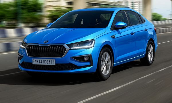 La berline compacte tricorps Skoda Slavia vise le marché indien