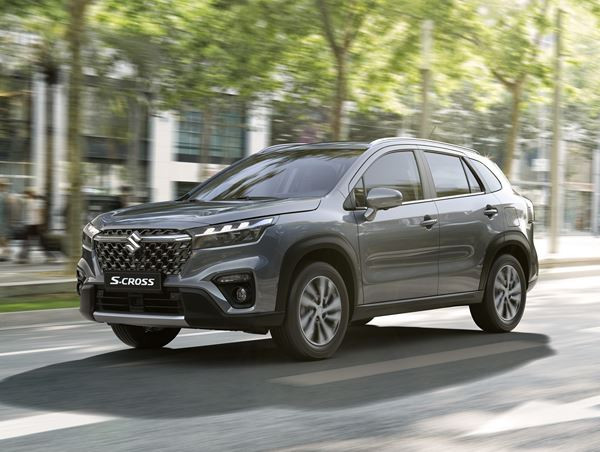 Le SUV Suzuki S Cross affiche une personnalité plus affirmée