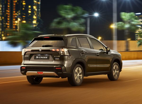 Le SUV Suzuki S Cross affiche une personnalité plus affirmée