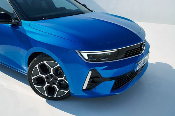 L'Opel Astra Sports Tourer reprend la philosophie de style affirmé et épuré
