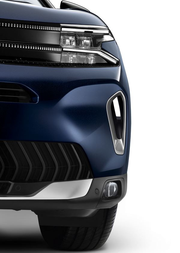 Le SUV Citroën C5 Aircross restylé affiche une personnalité plus statutaire