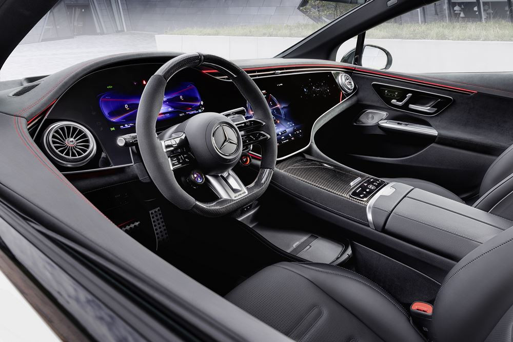 La berline d'affaires électrique Mercedes-AMG EQE 53 4MATIC plus délivre 626 ch