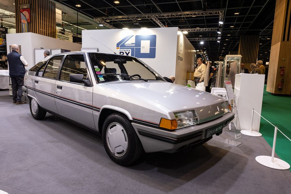 L'édition 2022 du salon Rétromobile ouvre ses portes