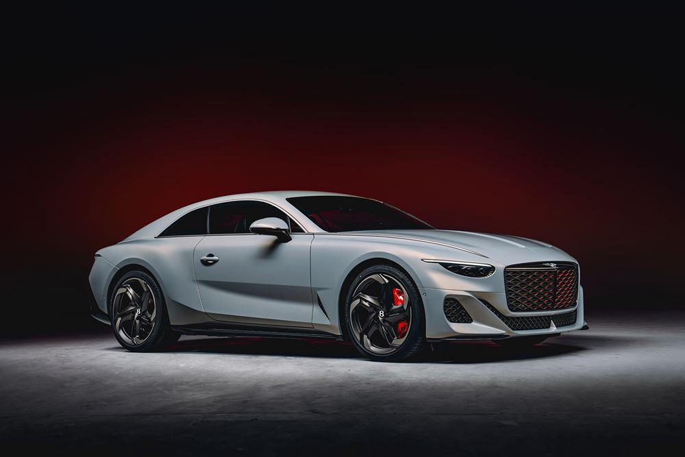 Le coupé Bentley Mulliner Batur préfigure le nouveau langage stylistique de Bentley