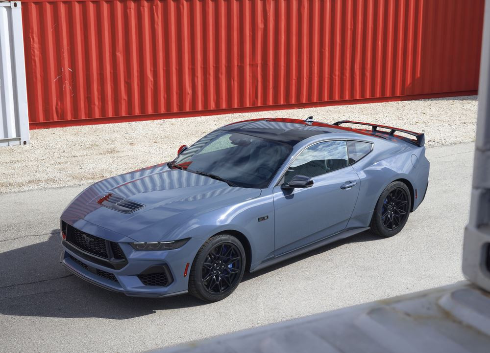 Le coupé sportif Ford Mustang Fastback affiche un style plus affirmé