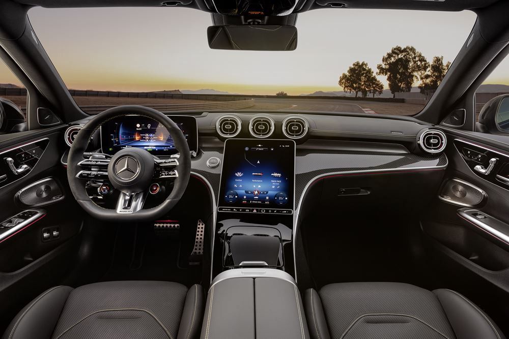 La berline Mercedes-AMG C 63 S E Performance bénéficie de technologies de la Formule 1