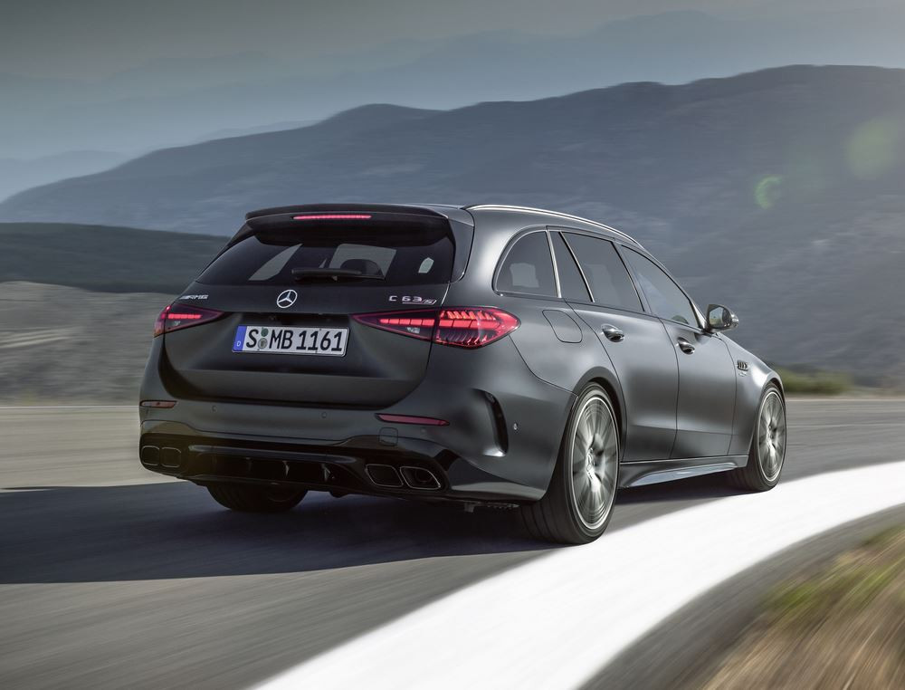 Le break hybride Mercedes-AMG C 63 S E Performance développe 680 ch et 1 020 Nm
