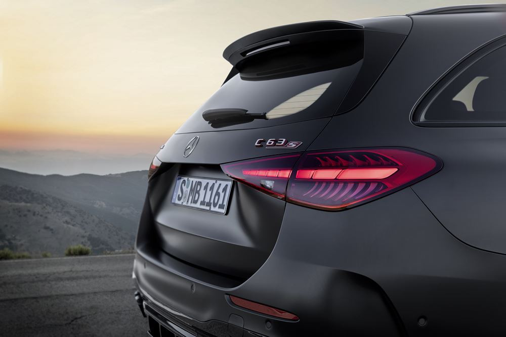 Le break hybride Mercedes-AMG C 63 S E Performance développe 680 ch et 1 020 Nm