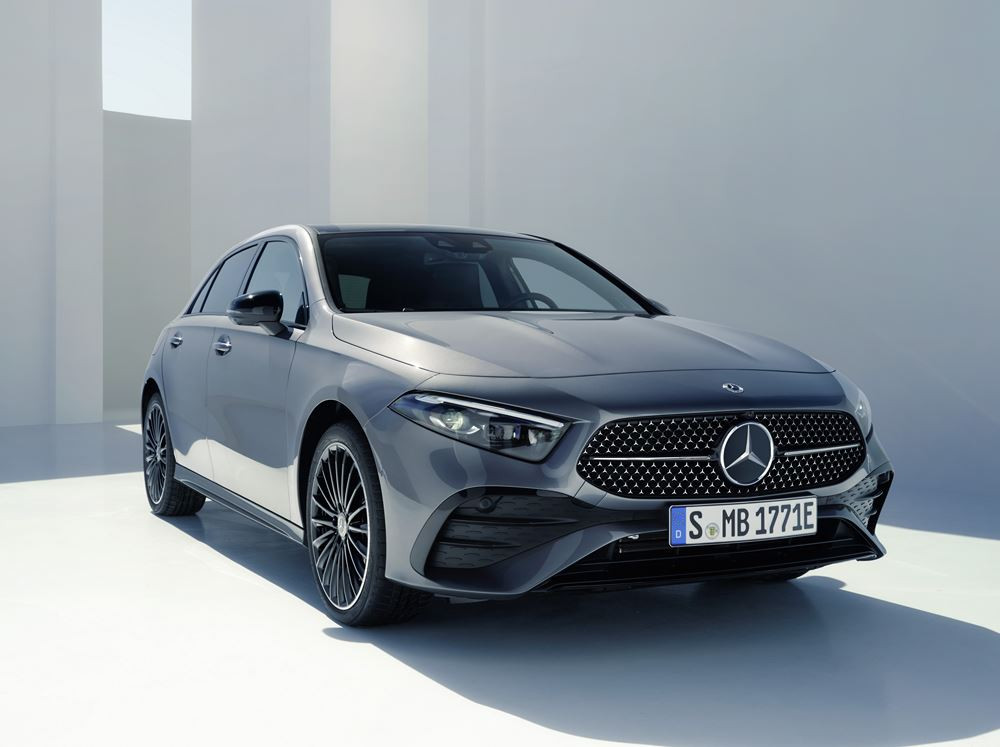 La berline compacte Mercedes Classe A s'offre une mise à jour