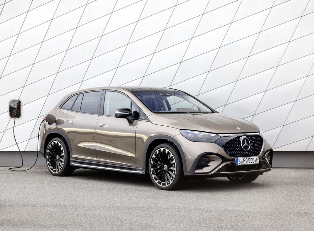 Le Mercedes EQE SUV électrique affiche jusqu'à 590 km d'autonomie WLTP