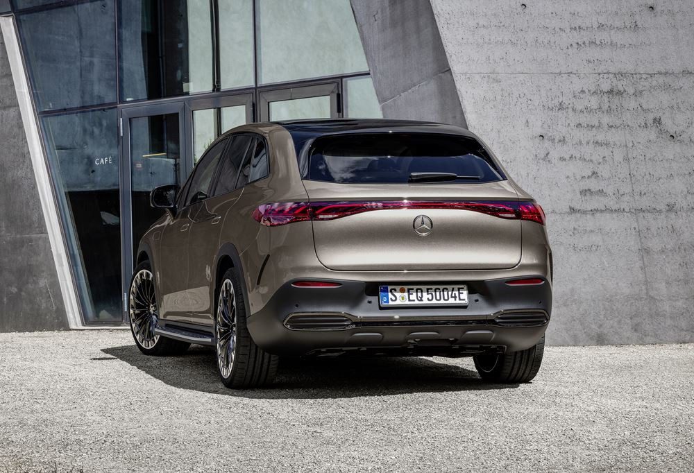 Le Mercedes EQE SUV électrique affiche jusqu'à 590 km d'autonomie WLTP