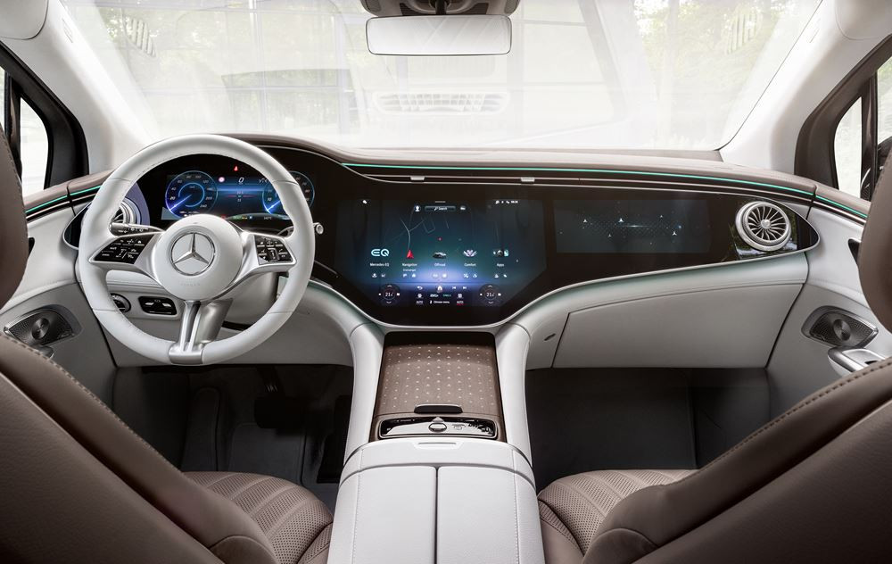 Le Mercedes EQE SUV électrique affiche jusqu'à 590 km d'autonomie WLTP