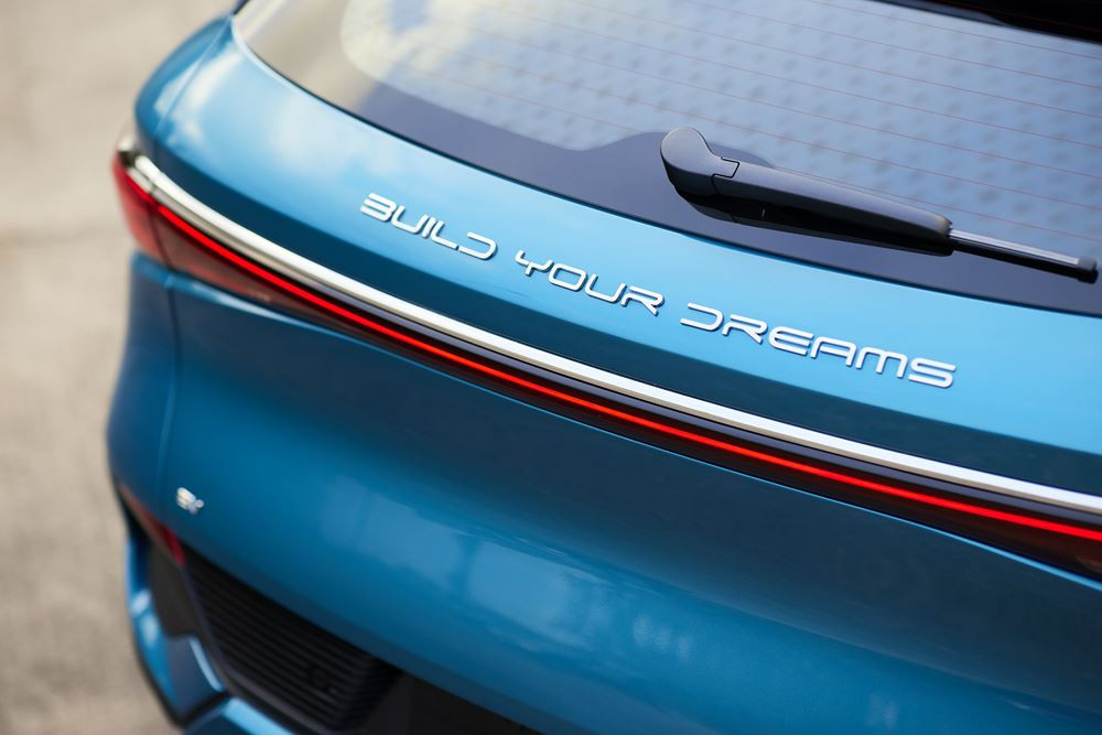 Le SUV compact électrique Byd Atto 3 parcourt 420 kilomètres WLTP avec une charge