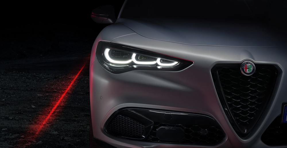Le SUV sportif Alfa Romeo Stelvio évolue en termes de style et de technologie