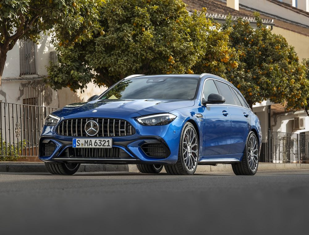 Le break hybride Mercedes-AMG C 63 S E Performance mobilise une puissance totale de 680 ch