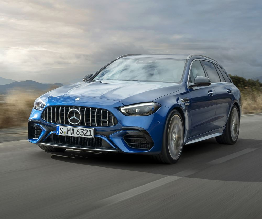 Le break hybride Mercedes-AMG C 63 S E Performance mobilise une puissance totale de 680 ch