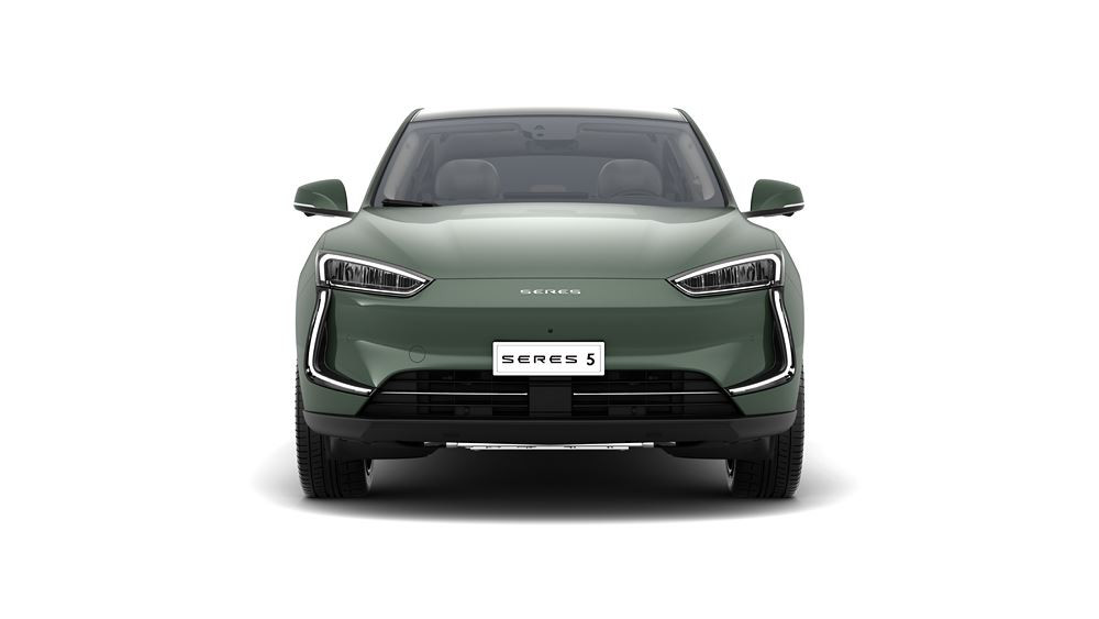 Le SUV électrique Seres 5 revendique une autonomie jusqu'à 530 km