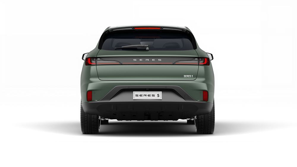 Le SUV électrique Seres 5 revendique une autonomie jusqu'à 530 km