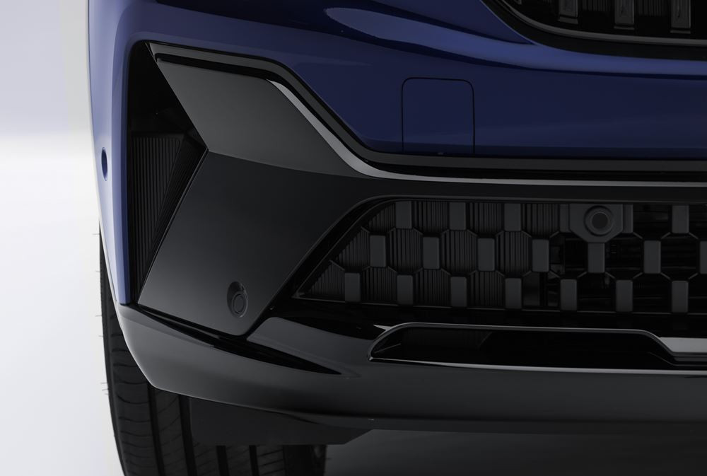 Le Renault Espace de nouvelle génération prend l'allure d'un SUV à la ligne dynamique
