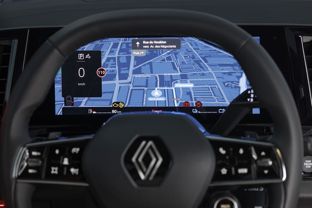 Le Renault Espace de nouvelle génération prend l'allure d'un SUV à la ligne dynamique