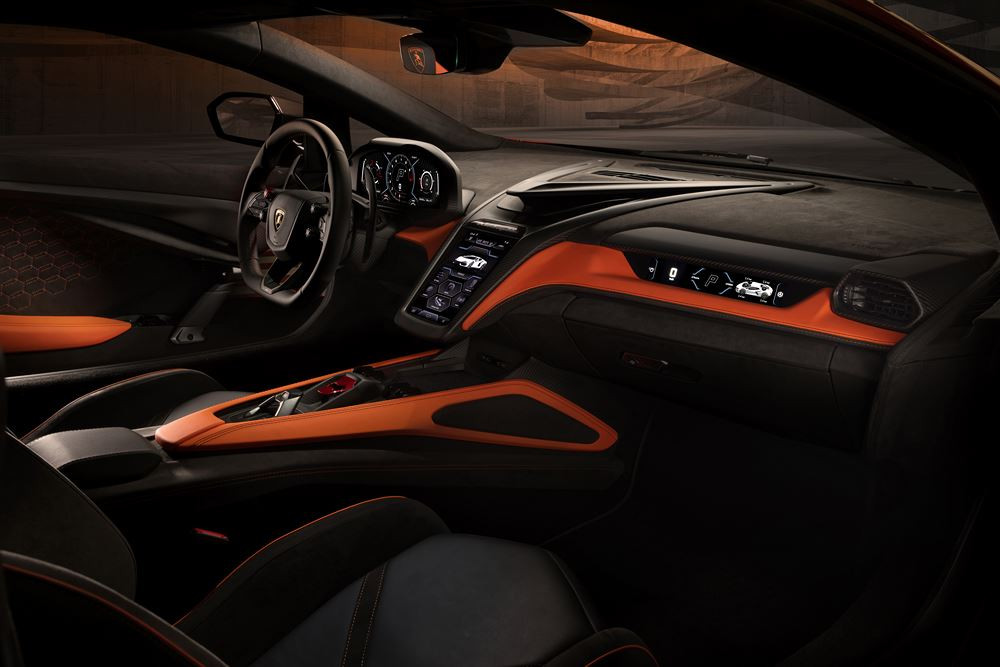 La supercar Lamborghini Revuelto embarque un V12 hybride de 1015 ch