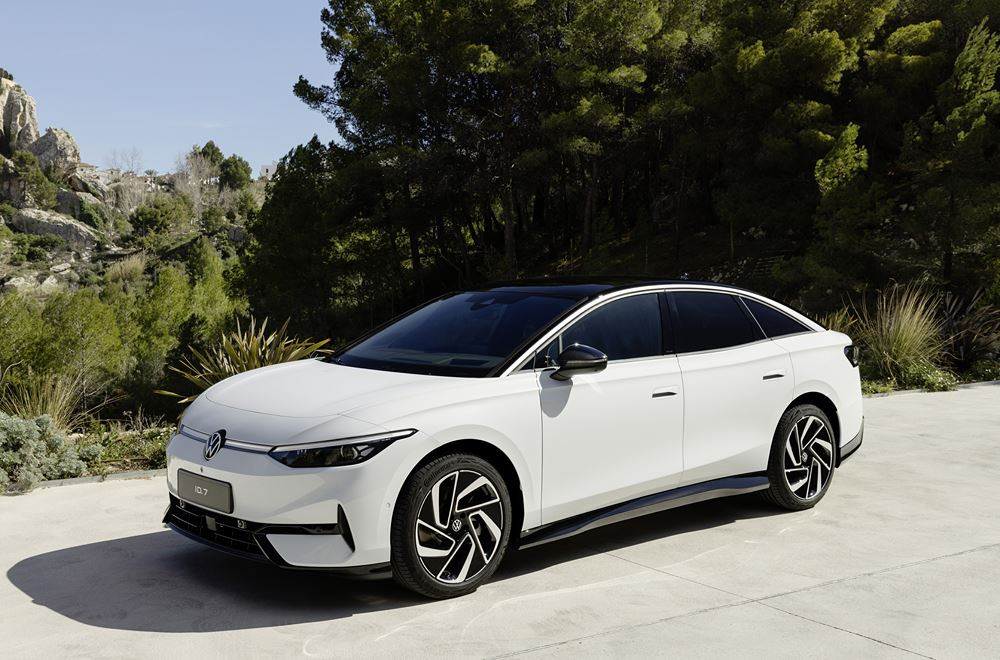 La grande routière Volkswagen ID.7 électrique affiche une autonomie WLTP pouvant aller jusqu'à 700 km