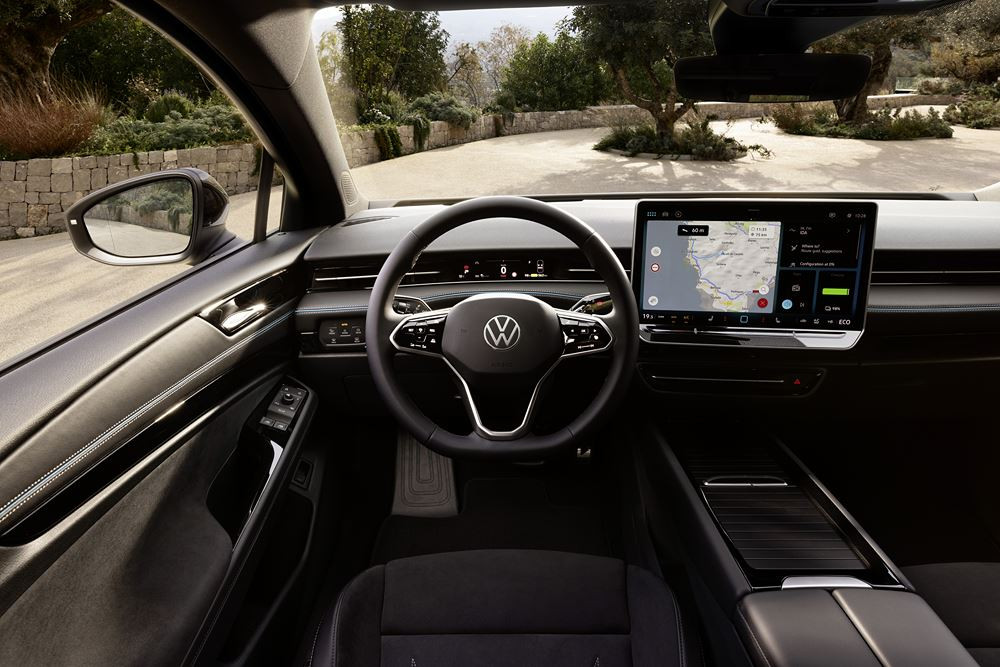 La grande routière Volkswagen ID.7 électrique affiche une autonomie WLTP pouvant aller jusqu'à 700 km