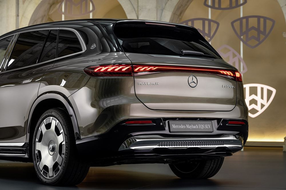 La Mercedes-Maybach EQS SUV marie la technologie électrique Mercedes à l'exclusivité Maybach