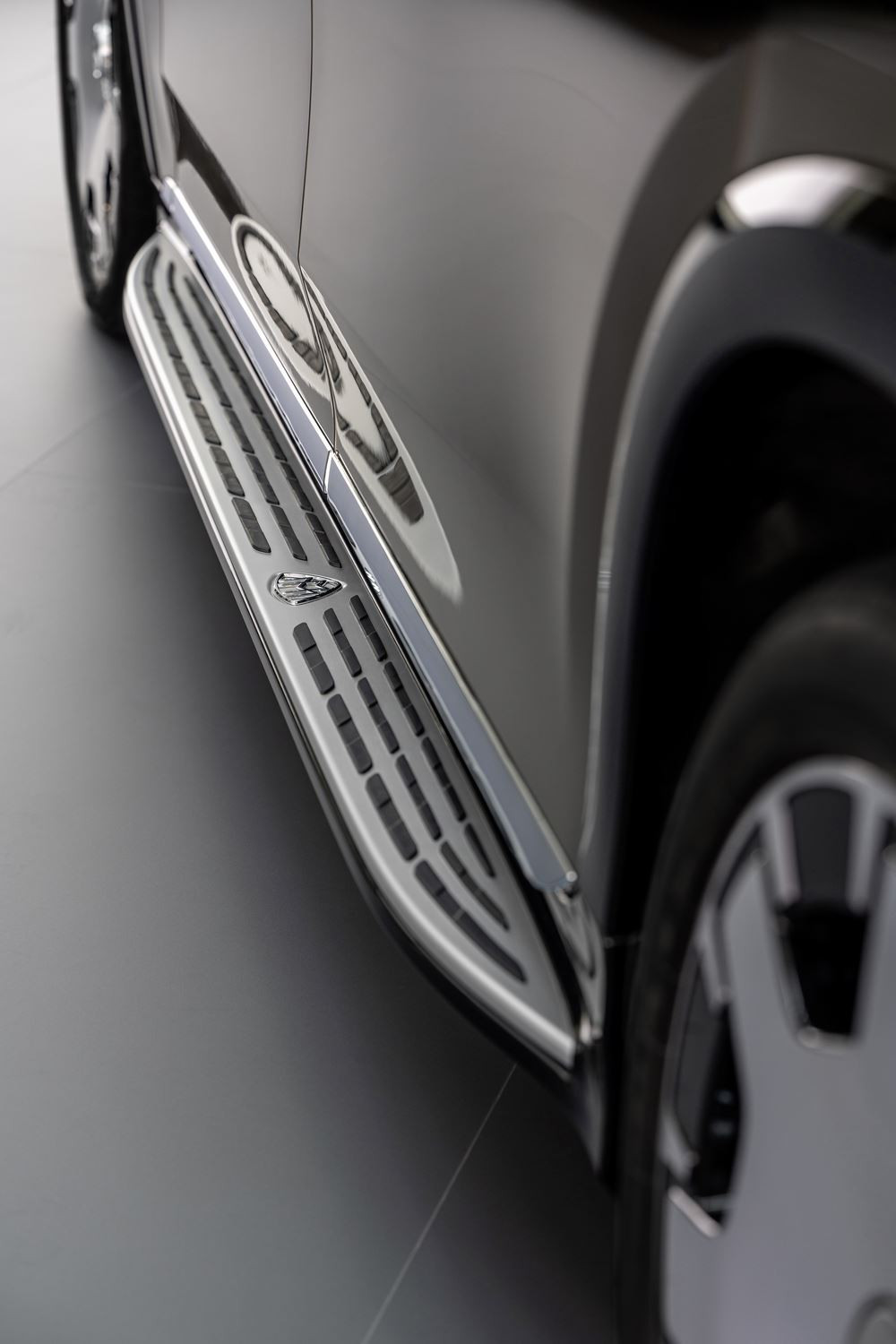 La Mercedes-Maybach EQS SUV marie la technologie électrique Mercedes à l'exclusivité Maybach