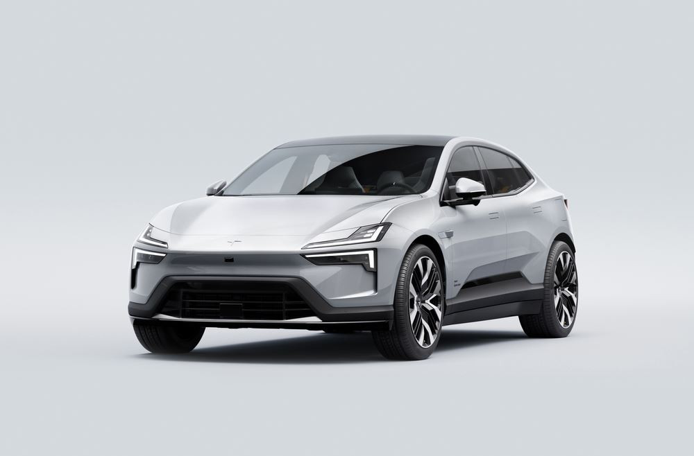 Le SUV coupé électrique Polestar 4 offre l'aérodynamisme d'un coupé et l'espace d'un SUV