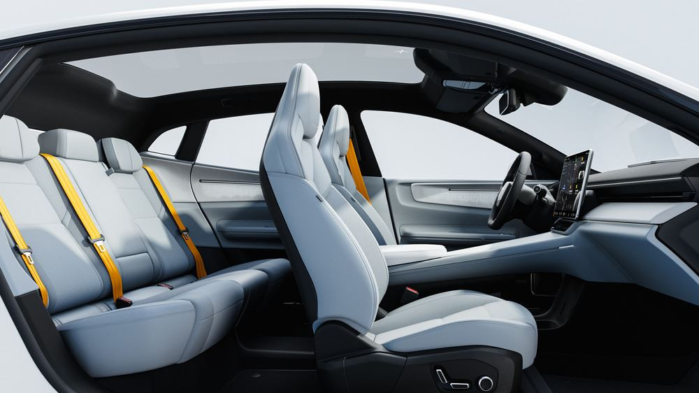 Le SUV coupé électrique Polestar 4 offre l'aérodynamisme d'un coupé et l'espace d'un SUV