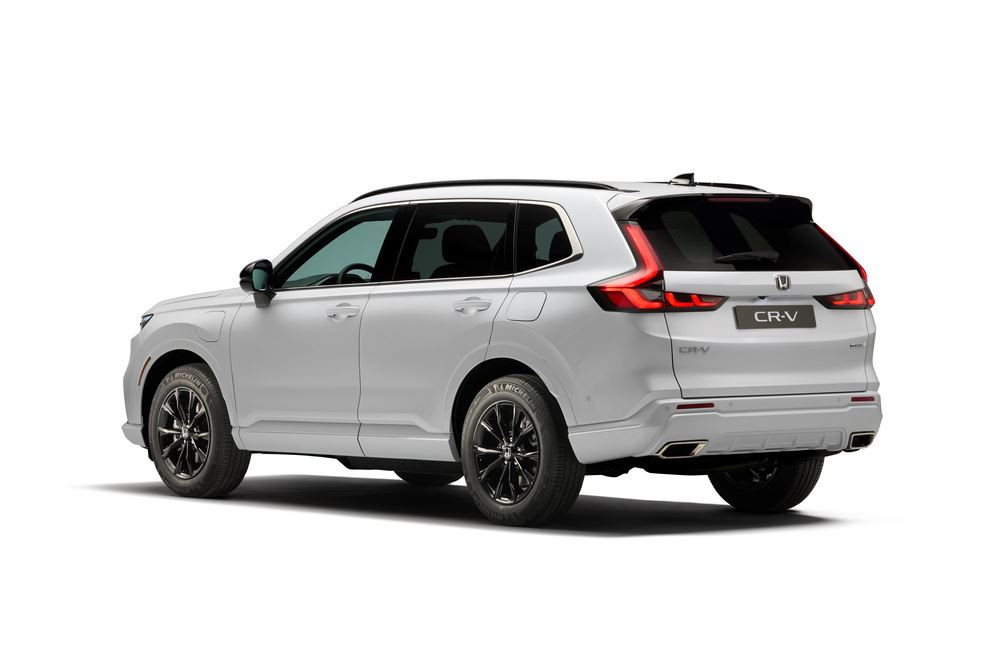 Le SUV Honda CR-V de sixième génération affiche un aspect plus affirmé