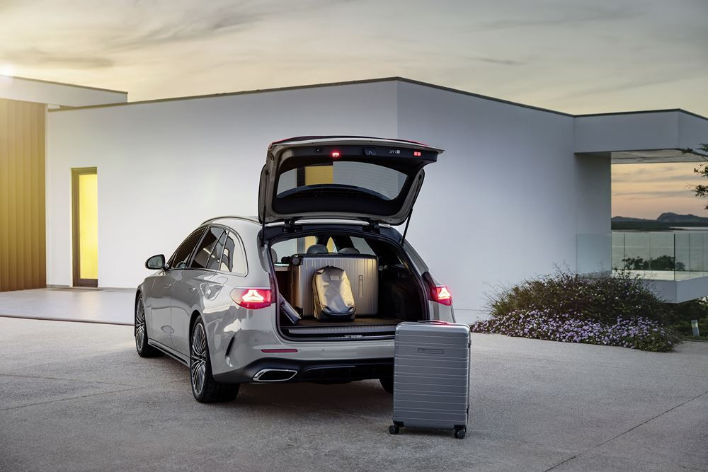 La Mercedes Classe E Break bénéficie d'une suspension pneumatique à chambre unique sur l'essieu arrière