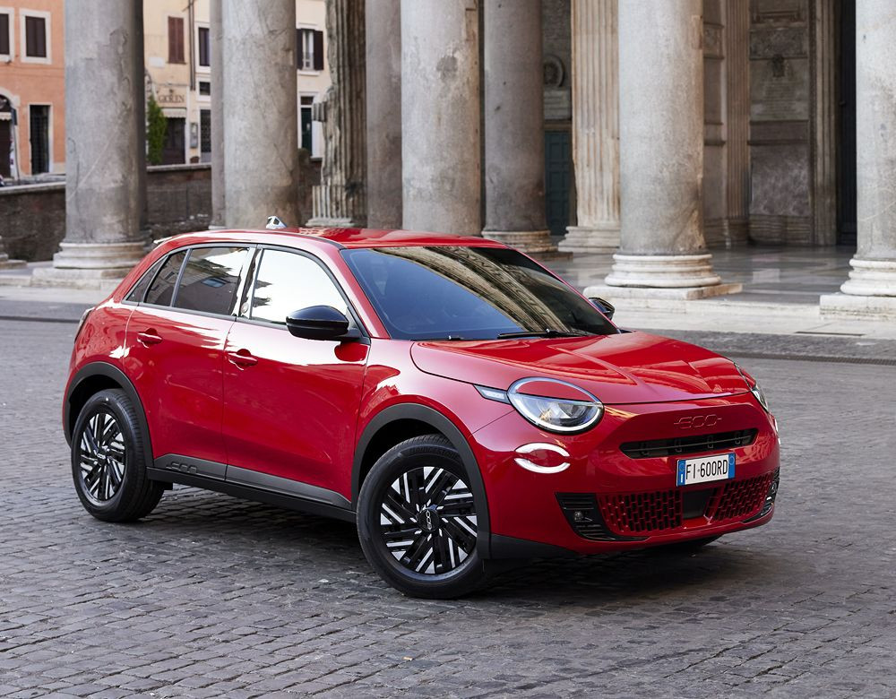 La Fiat 600e électrique incarne la mobilité urbaine italienne