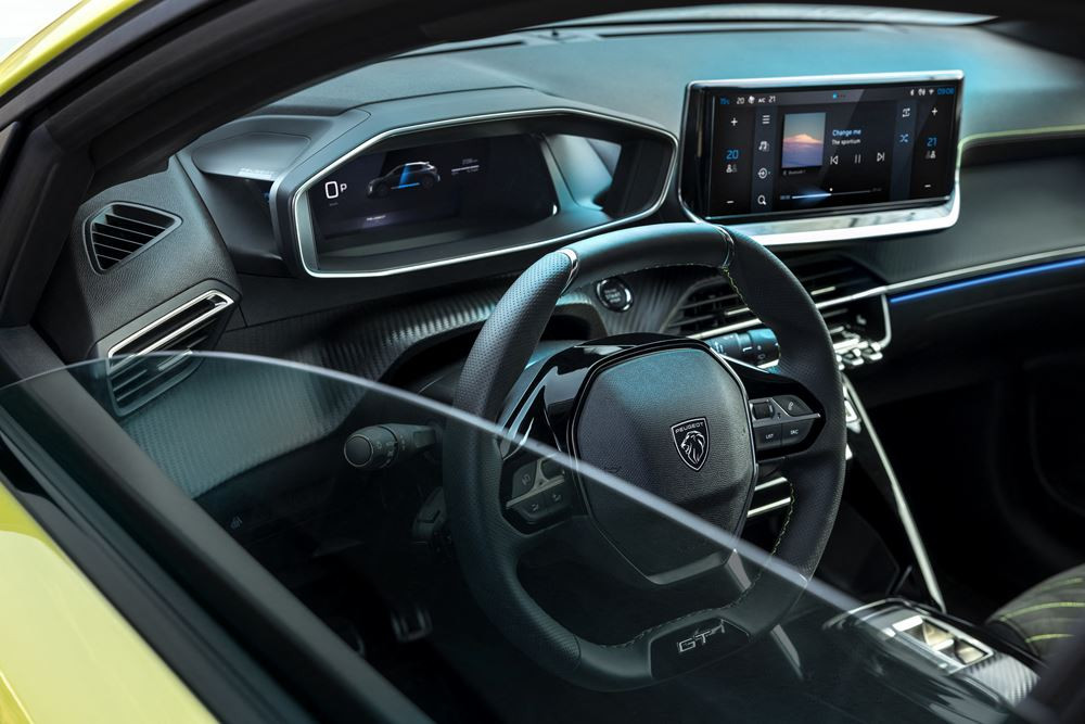 La Peugeot 208 affiche un look au design sportif