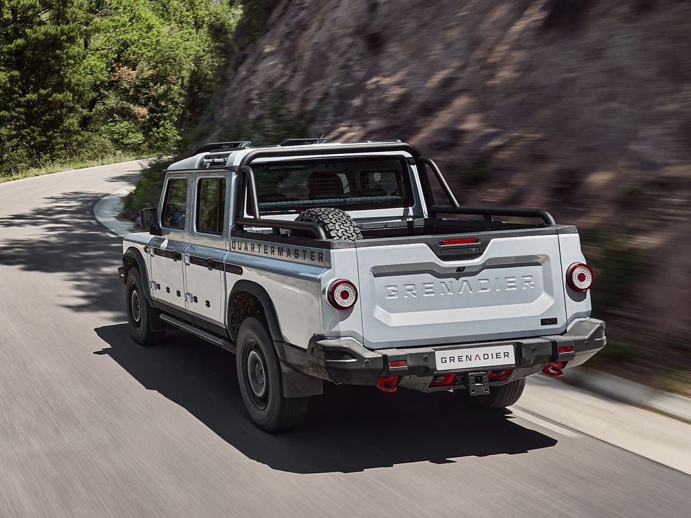 Le pick-up double cab Ineos Grenadier Quartermaster revendique des capacités tout-terrain sans compromis
