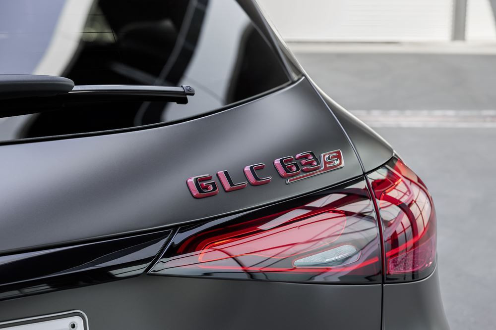 Le Mercedes-AMG GLC 63 S E Performance délivre une puissance combinée de 680 ch