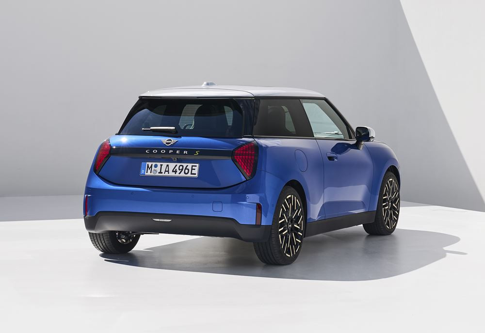 La Mini Cooper électrique revendique une sensation de « go-kart » sans émissions à l'usage