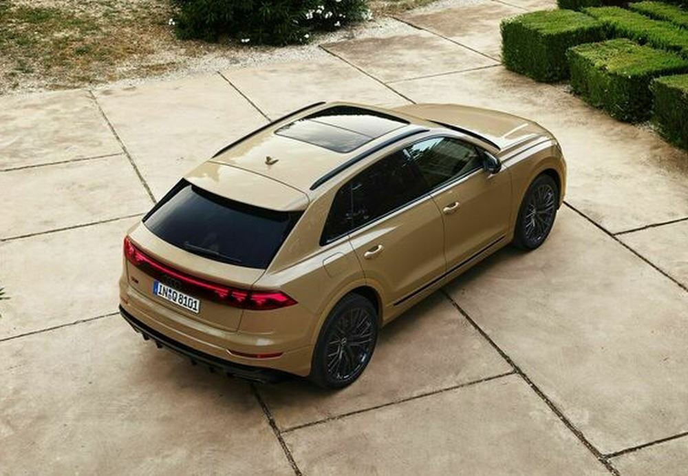 Le grand SUV coupé sport Audi Q8 s'offre une esthétique extérieure légèrement revisitée