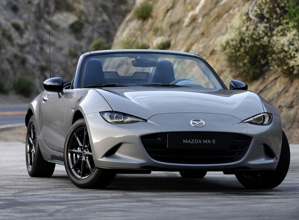 Le roadster biplace Mazda MX-5 s'offre quelques évolutions stylistiques