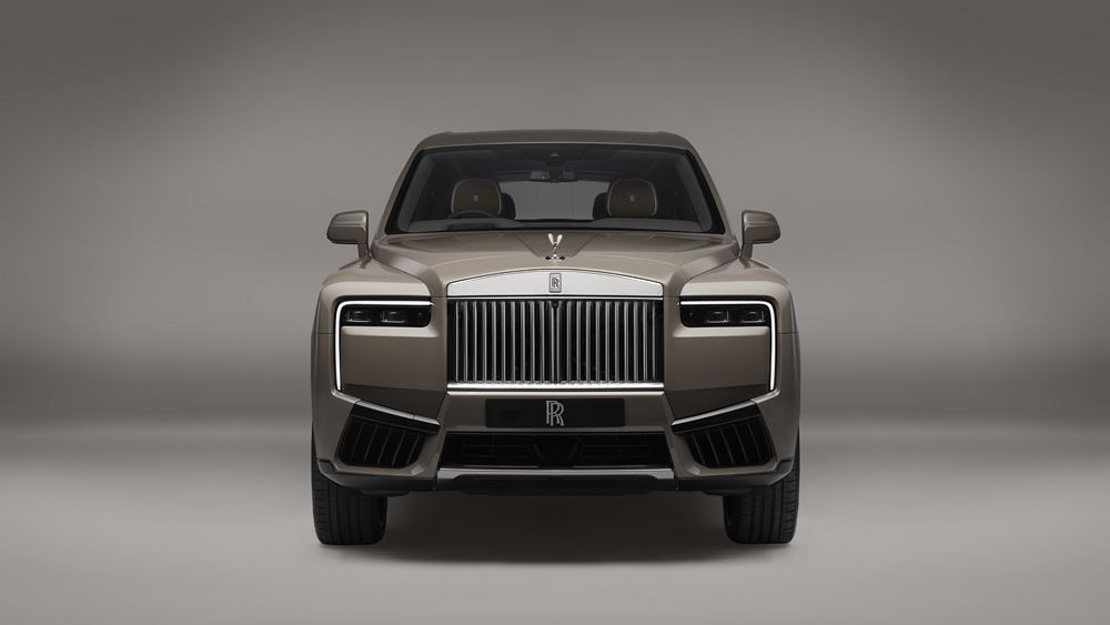 Le SUV Rolls-Royce Cullinan restylé répond à l'évolution des codes du luxe
