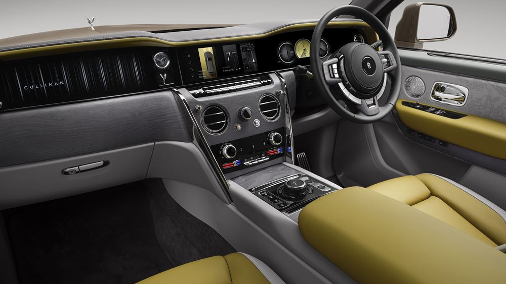 Le SUV Rolls-Royce Cullinan restylé répond à l'évolution des codes du luxe