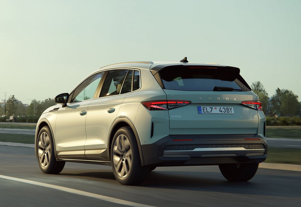 Le SUV compact électrique Skoda Elroq porte le langage de design Modern Solid de Skoda