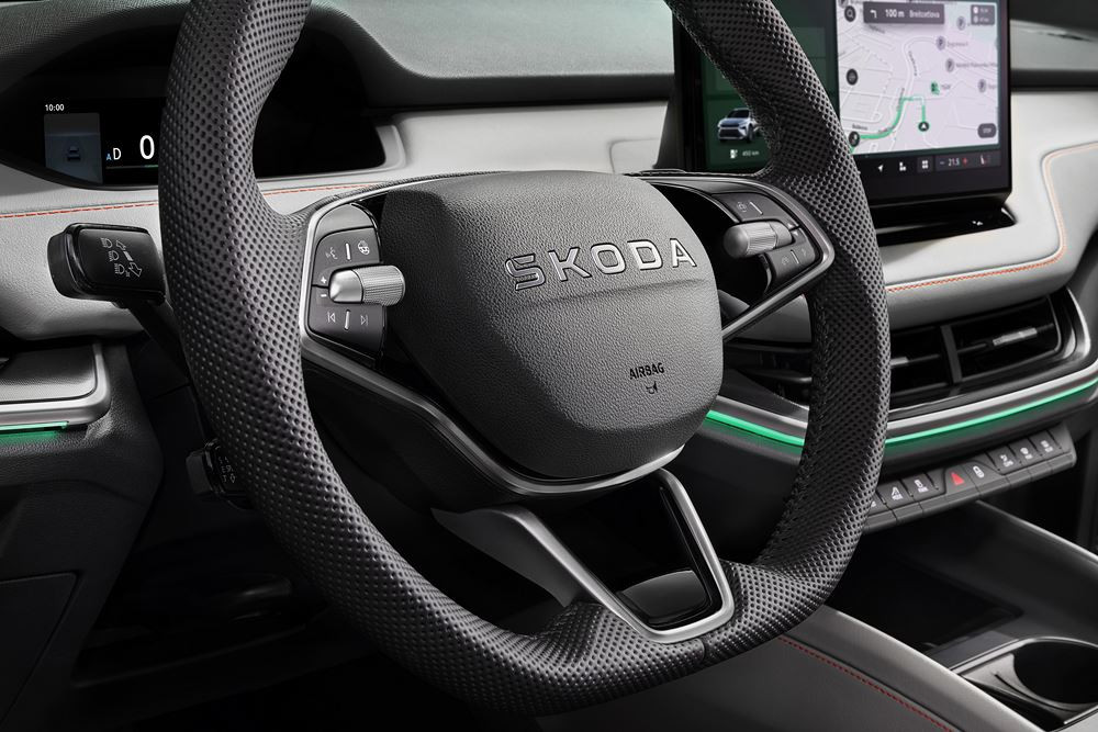 Le SUV compact électrique Skoda Elroq porte le langage de design Modern Solid de Skoda