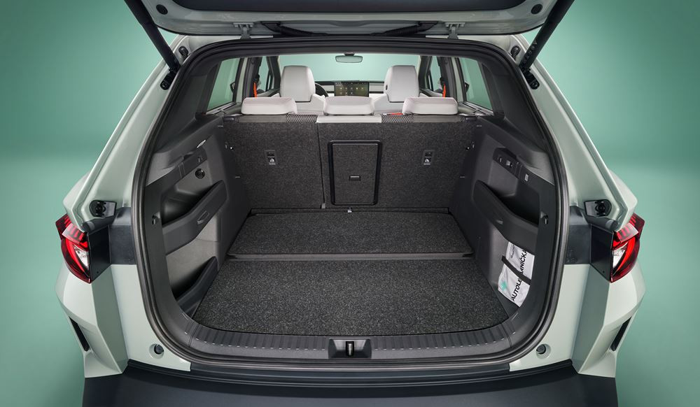 Le SUV compact électrique Skoda Elroq porte le langage de design Modern Solid de Skoda