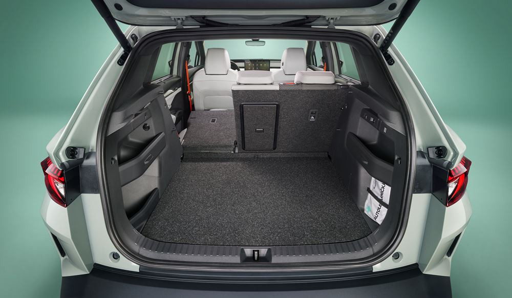 Le SUV compact électrique Skoda Elroq porte le langage de design Modern Solid de Skoda