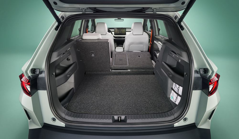 Le SUV compact électrique Skoda Elroq porte le langage de design Modern Solid de Skoda