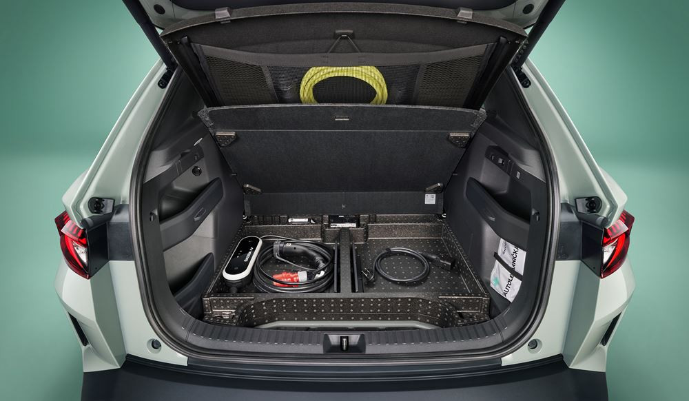 Le SUV compact électrique Skoda Elroq porte le langage de design Modern Solid de Skoda