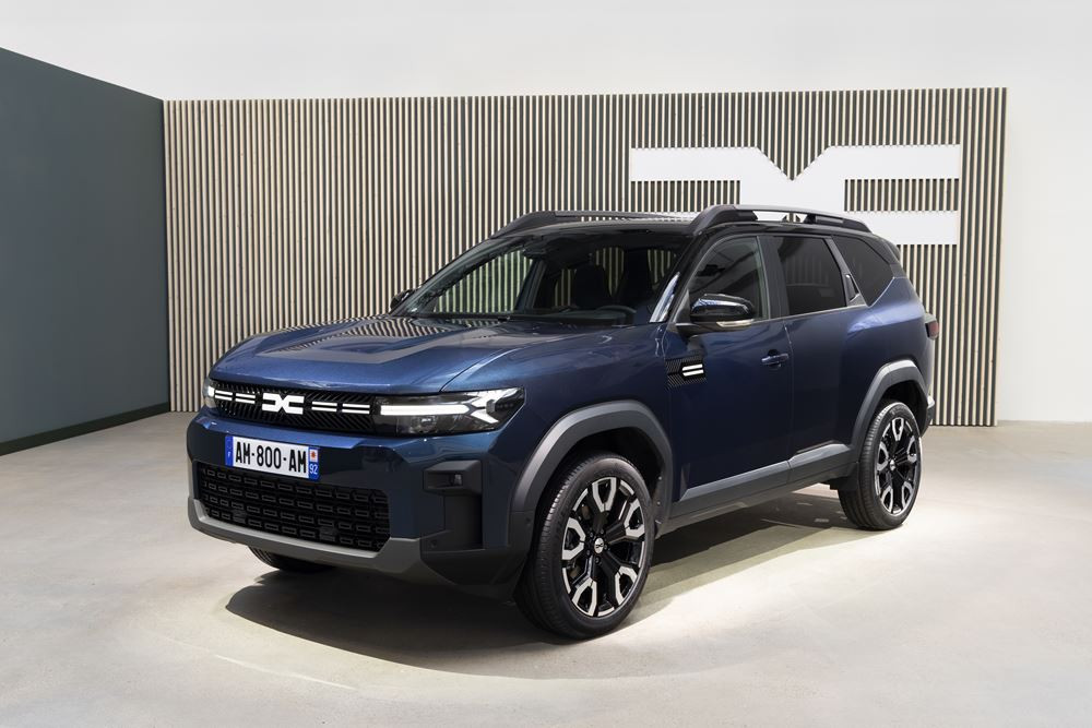 Le SUV du segment C Dacia Bigster affirme avec force ses dimensions généreuses