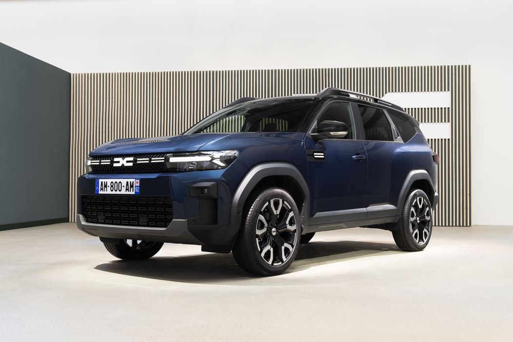 Le SUV du segment C Dacia Bigster affirme avec force ses dimensions généreuses